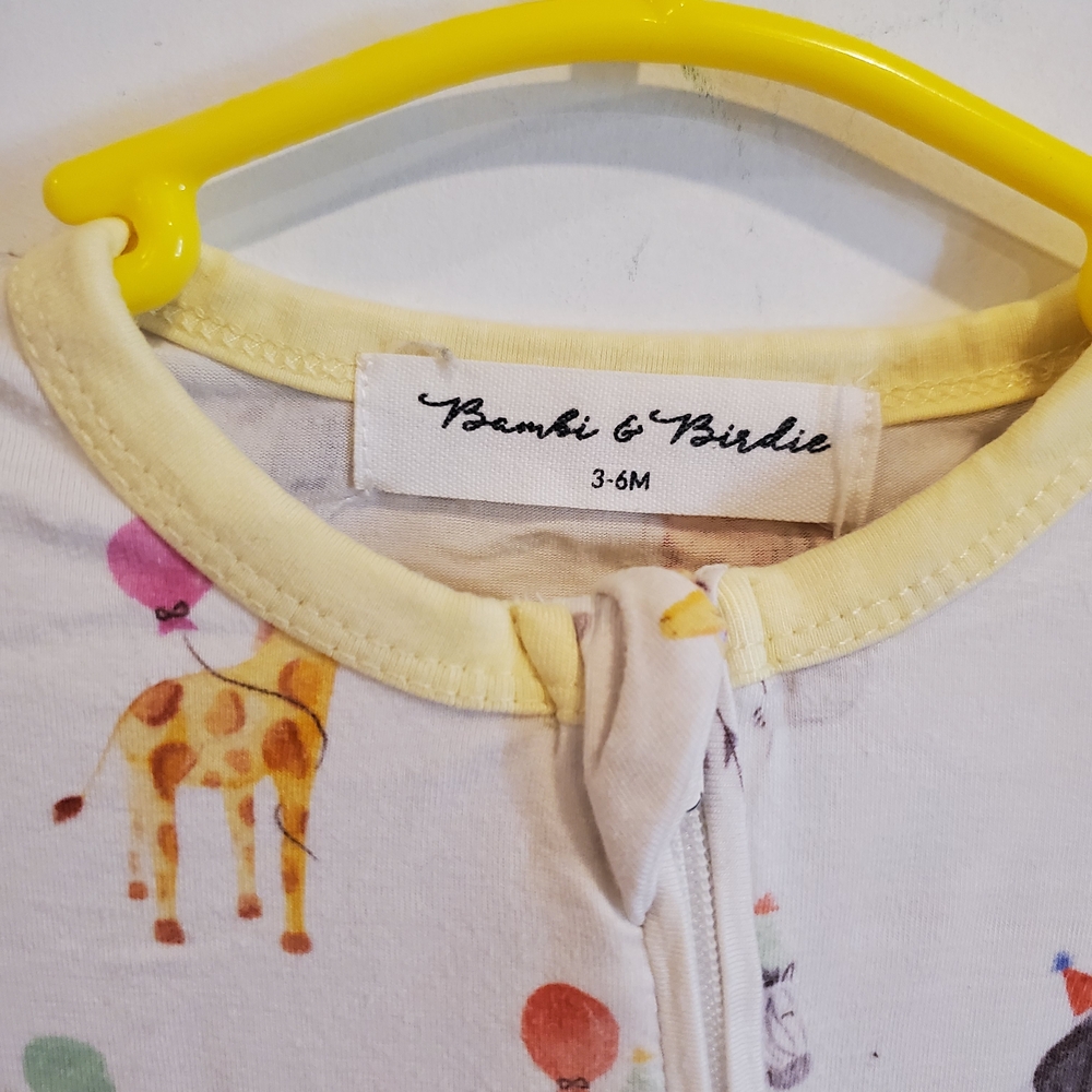 Bambi & Birdie 3-6 Month Animal Print Neutral Sleeper - Picture 2 of 3